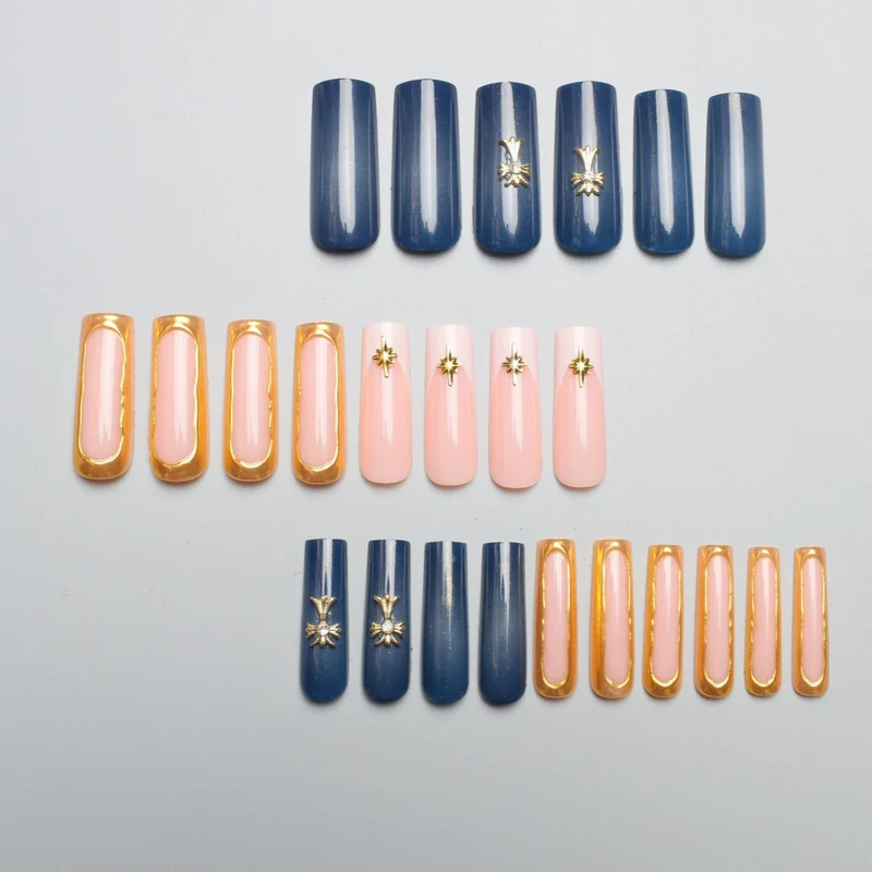 Elegante mit Strass verzierte Nagelverlängerungen Karnz