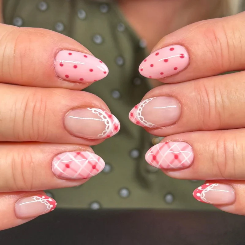 Artistic nail extensions with elegant patterns Stornfield