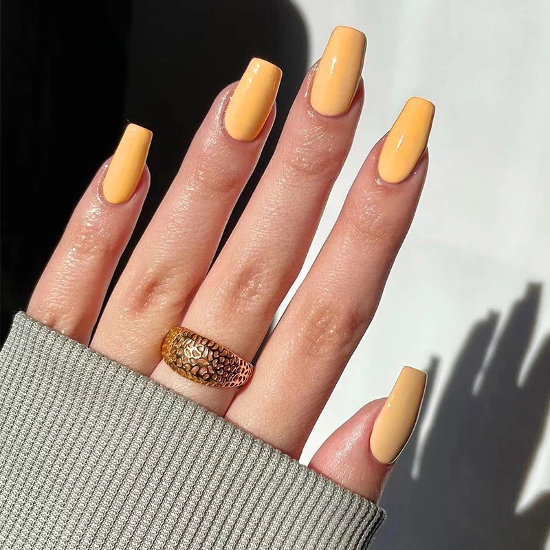 Artful Nail Extensions with Elegant Design Stornfield