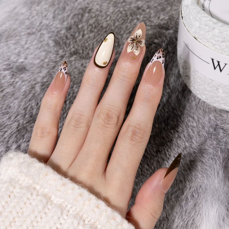 Artful Nail Extensions with Flower and Leopard Patterns Stornfield