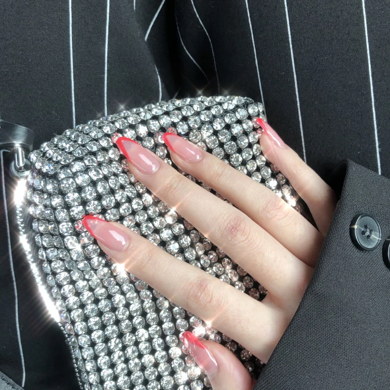 Artful Stiletto-Style Nail Extensions Stornfield