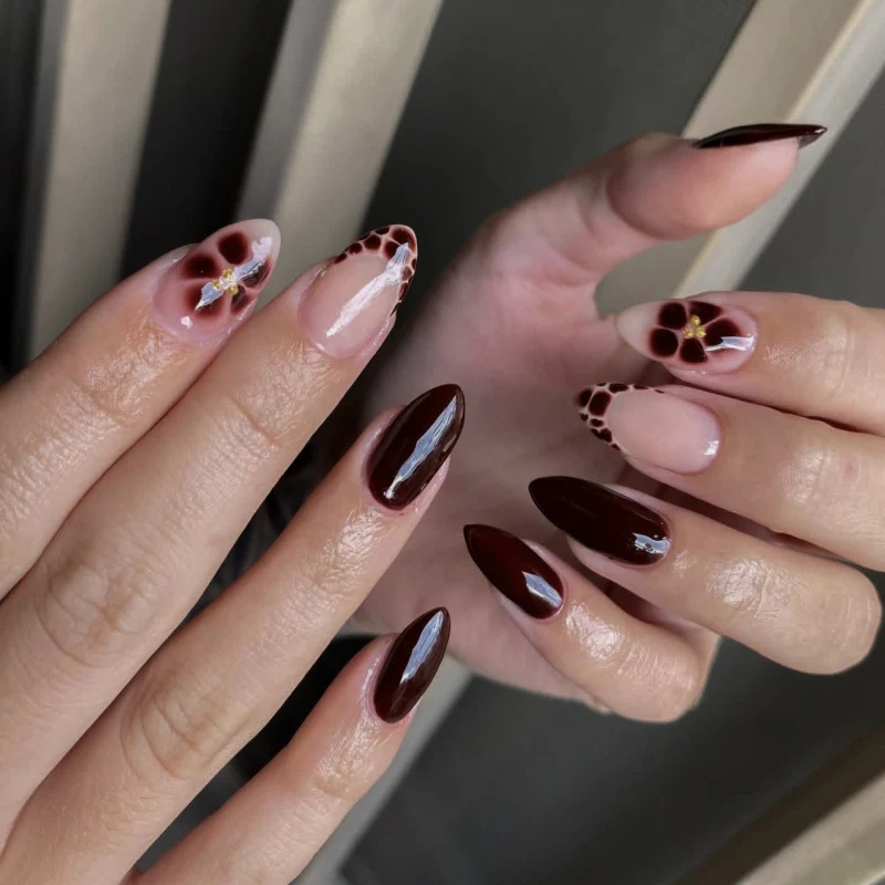 Artistic nail extensions in modern design Stornfield