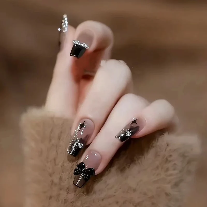 Elegant Floral Nail Art Extensions Stornfield