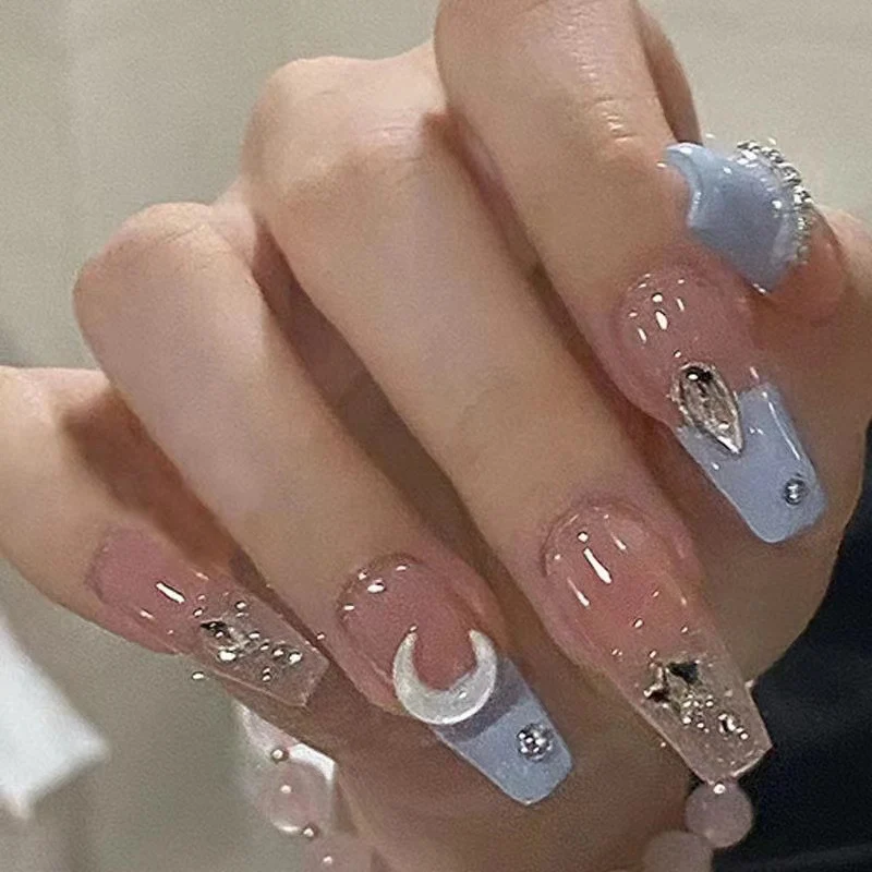 Elegant Floral Nail Art Extensions Stornfield
