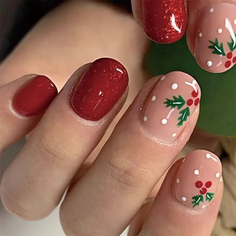 Artistic Winter-Themed Nail Art Stornfield