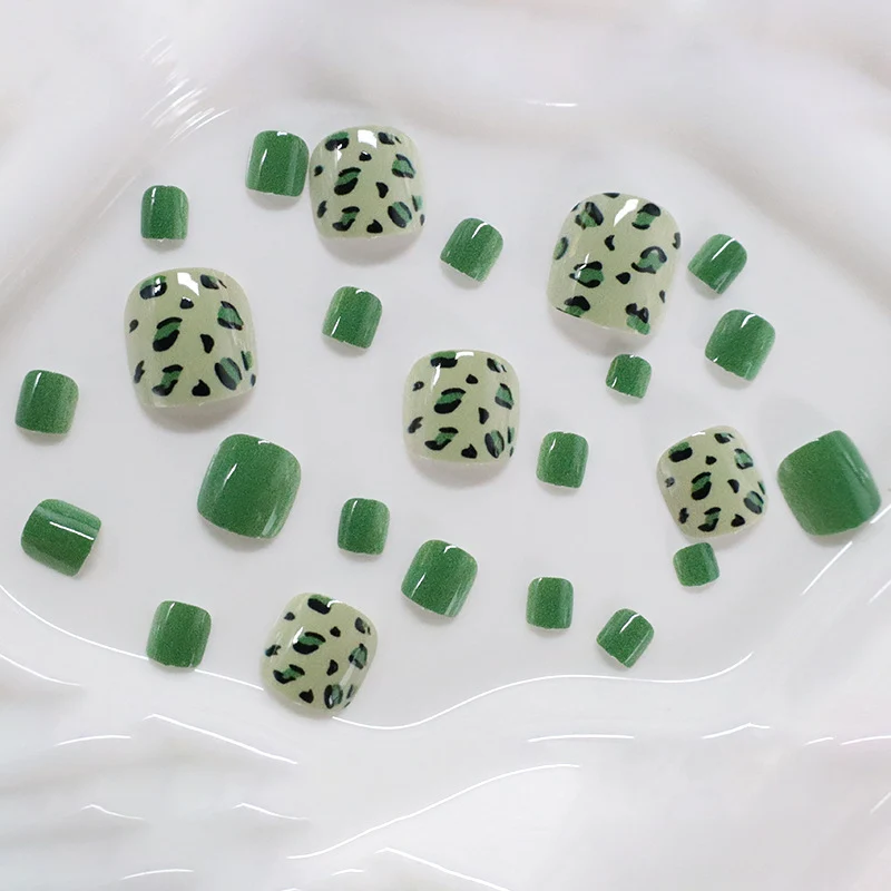 Artistic Animal Print Nail Art Stornfield