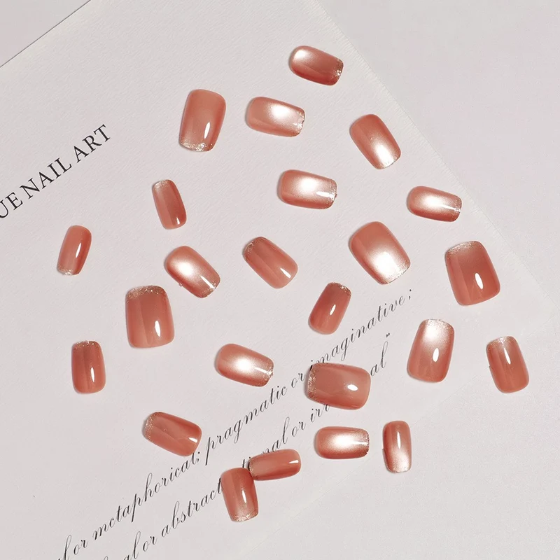Shimmering Ombre Press-On Nail Set Stornfield
