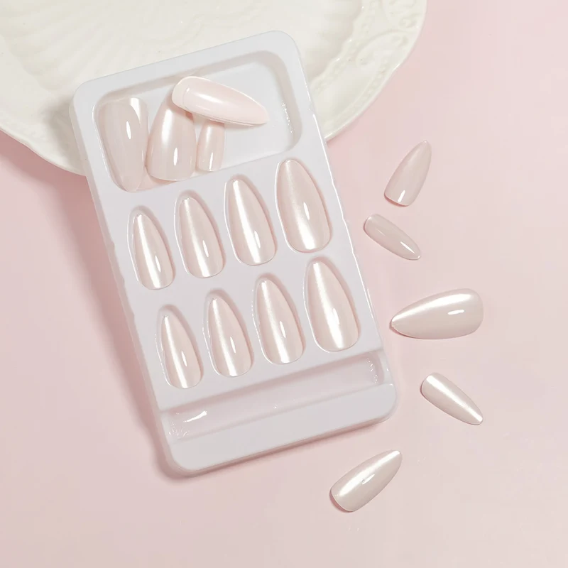 Self-Adhesive Press-On Nail Set Stornfield