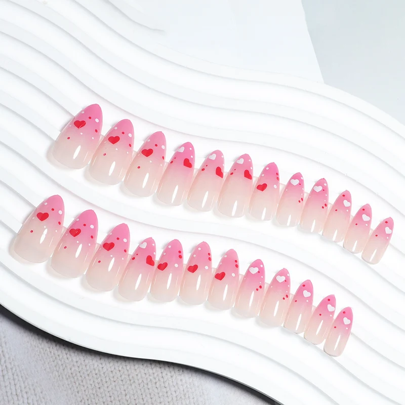 Romantic Heart Design Press-On Nails Stornfield