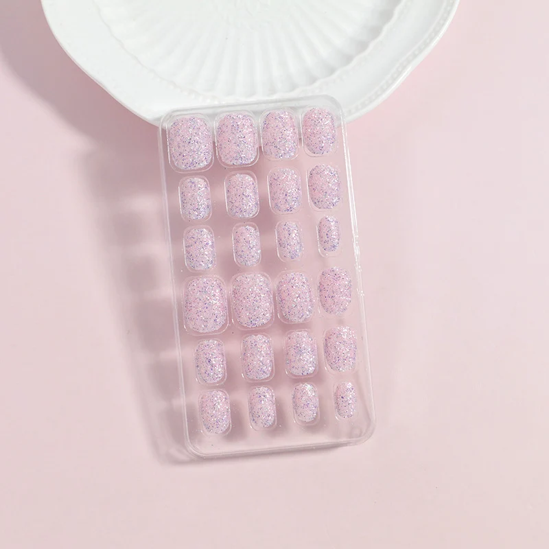 Press-On Nail Art Stornfield