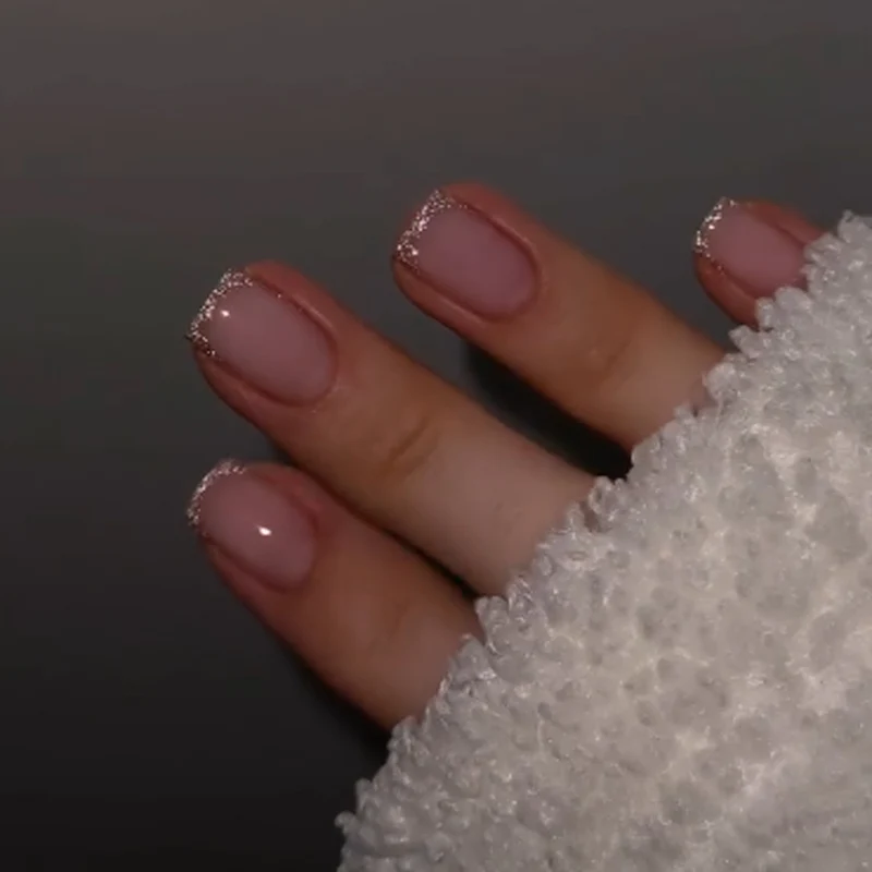 Glamorous nail extensions with glitter finish Stornfield