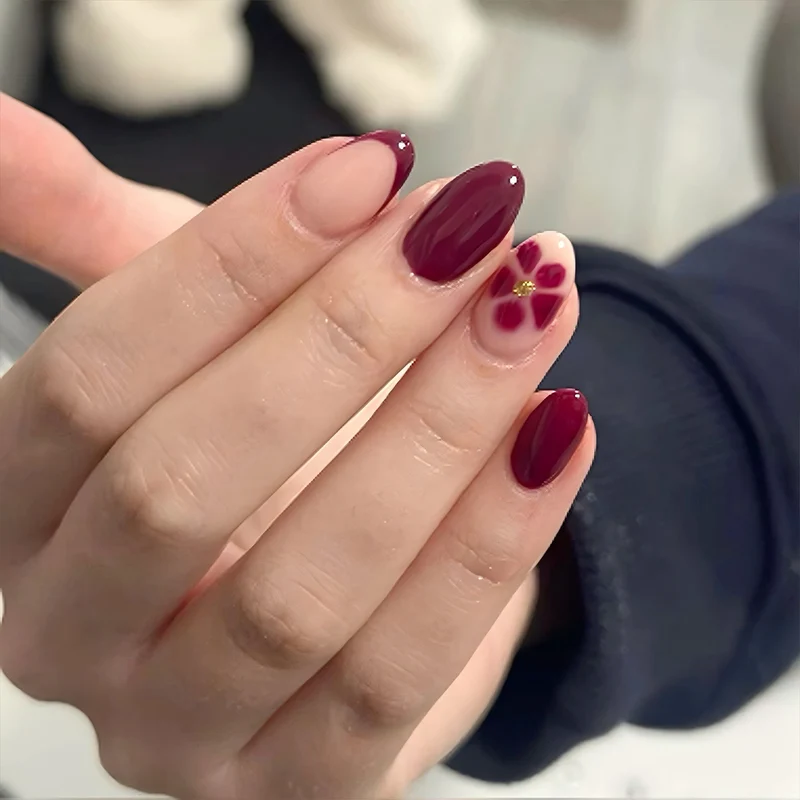 Glamorous nail art with floral accents Stornfield
