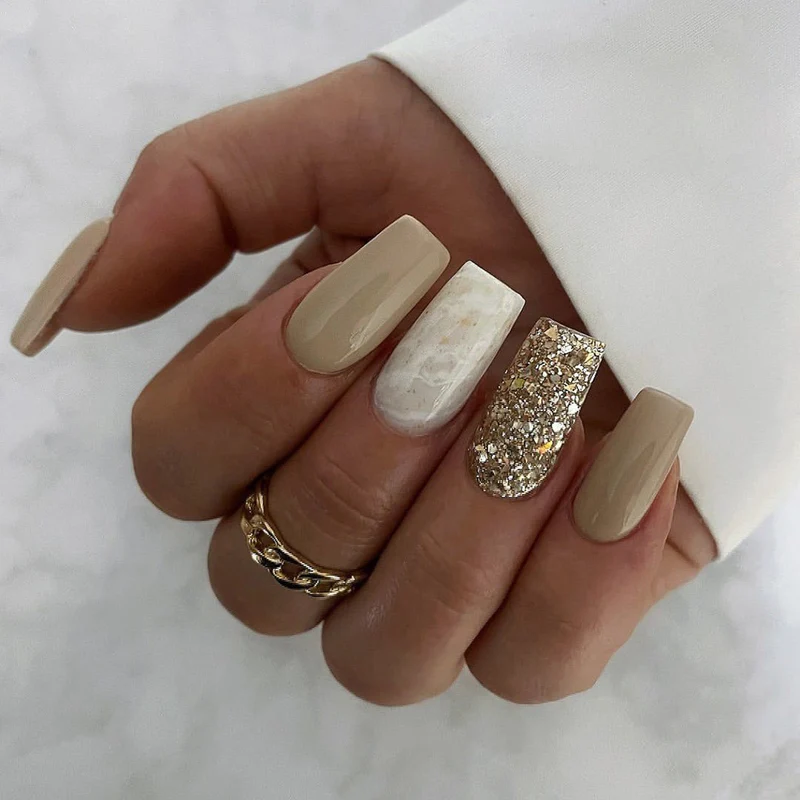 Glamorous Nail Art Stornfield
