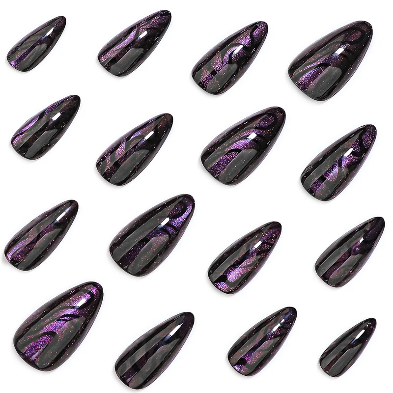 Glamorous artificial nails with sparkling accents Stornfield