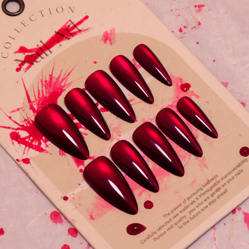 Glamorous art nails in stiletto design Stornfield