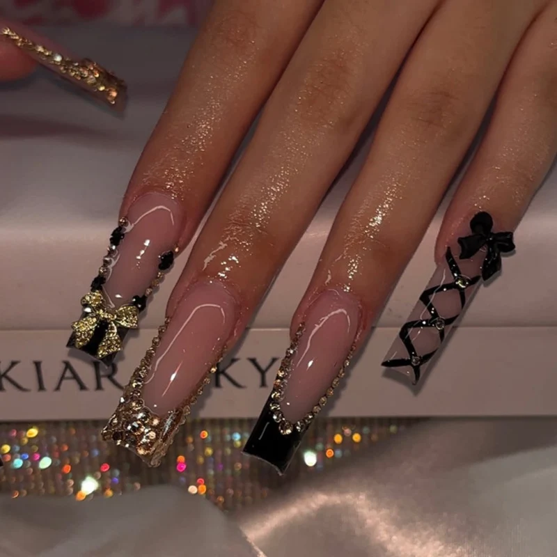 Glamorous Artificial Nails Stornfield
