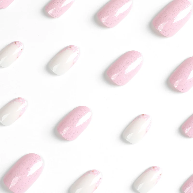 Glamorous artificial nails Stornfield