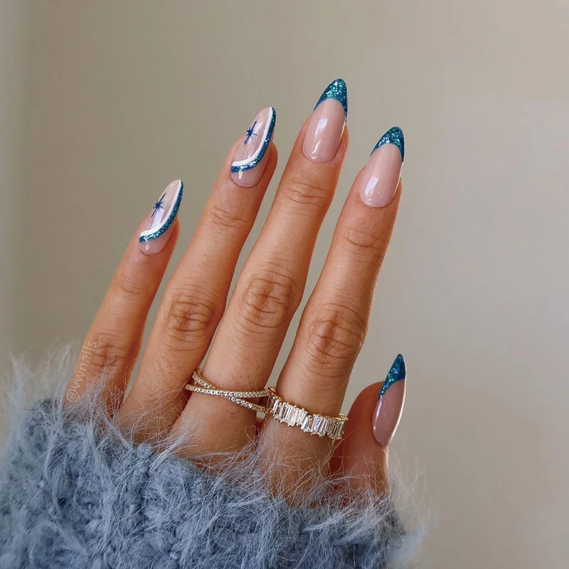 Elegant Stiletto Nails with Glitter and Ombre Design Stornfield