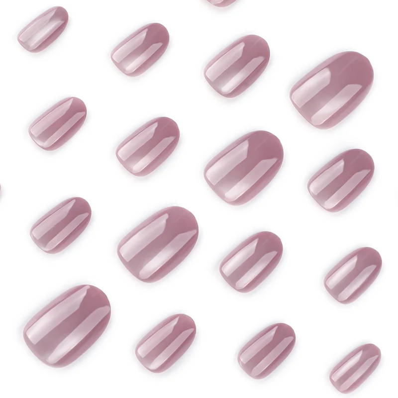 Elegant Nail Art with Shimmering Ombre Effect Stornfield
