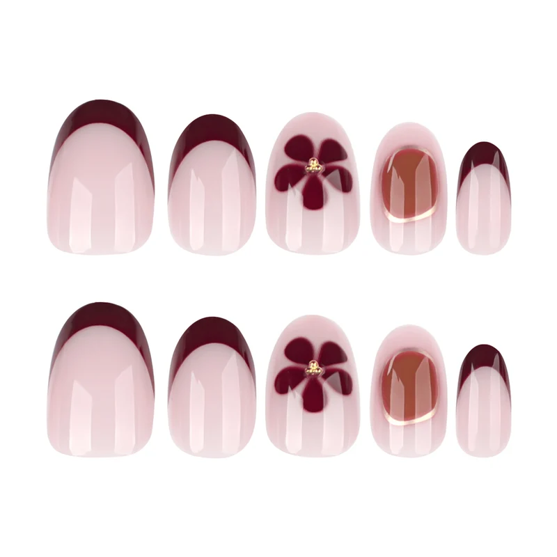 Elegant Nail Art with Floral Accents and Golden Details Stornfield