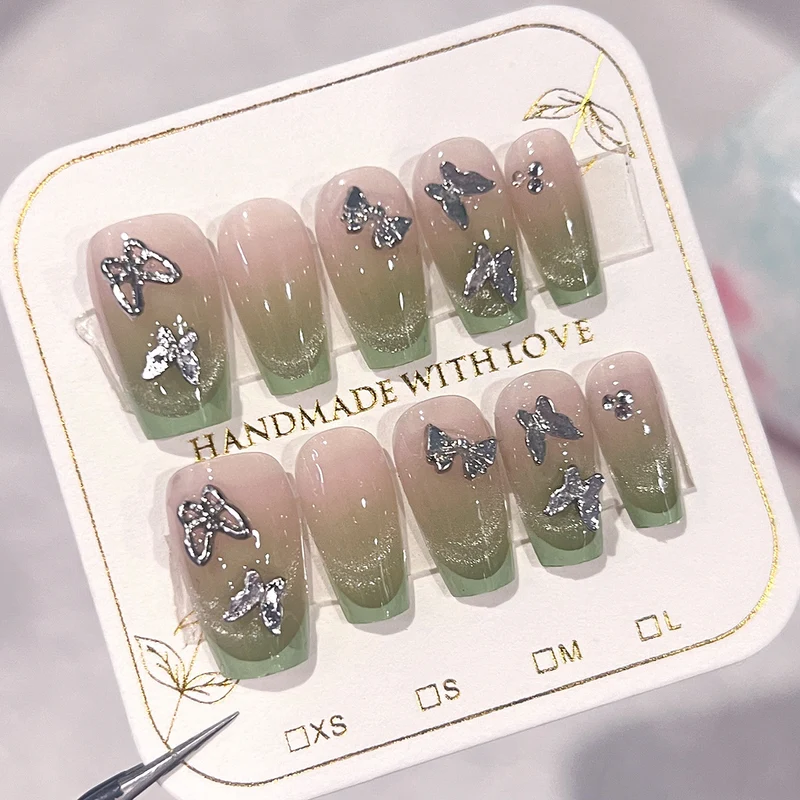 Elegant Artificial Nails with Butterfly Design Stornfield