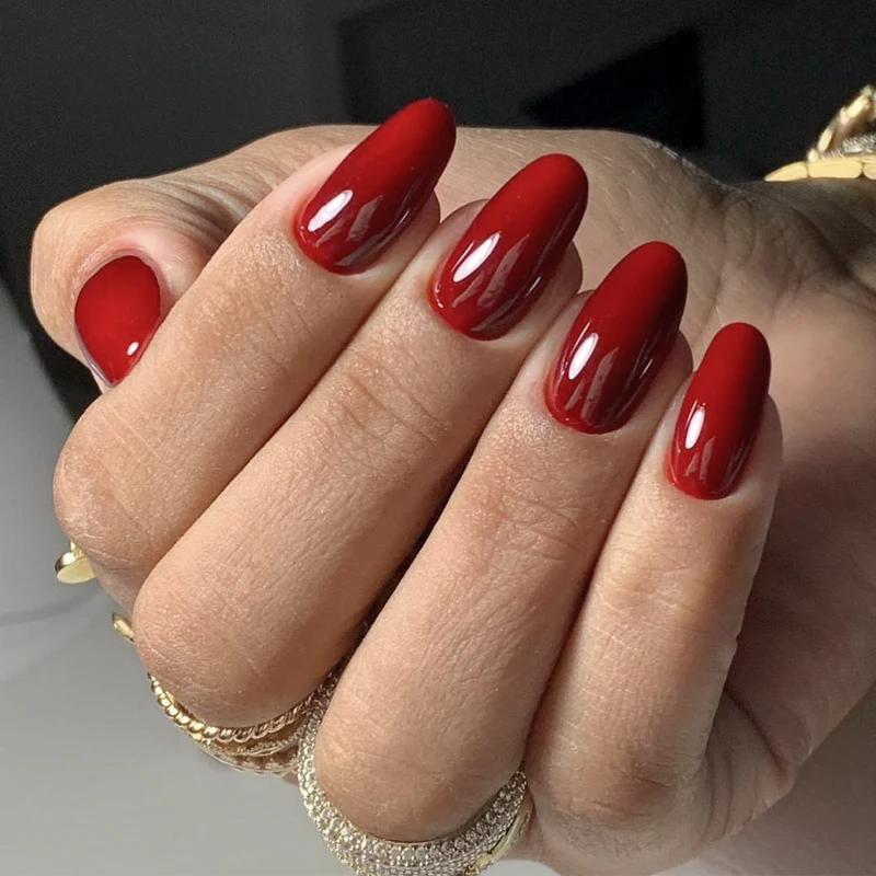 Elegant artificial nails with glossy surface Stornfield