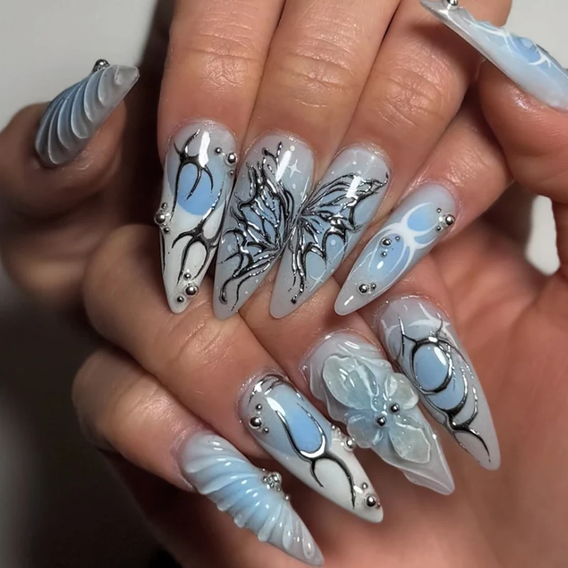 Elegant artificial nails with floral accents Stornfield