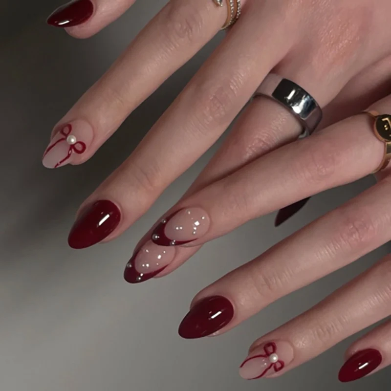 Elegant artificial nails with floral accents Stornfield
