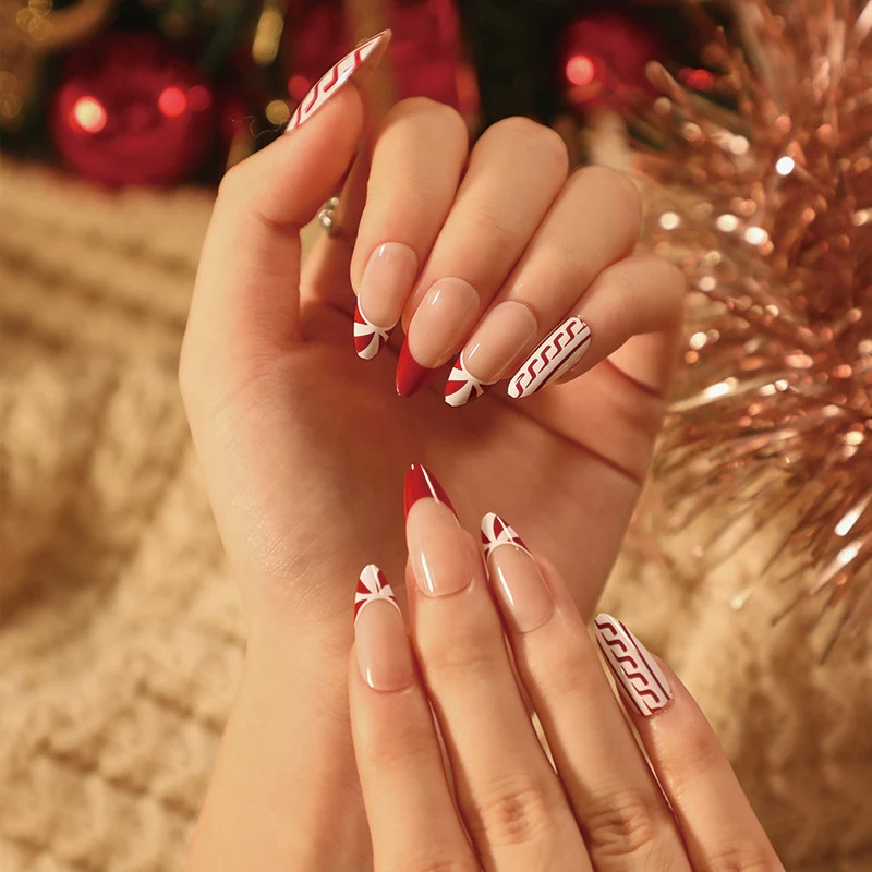 Elegant artificial nails in festive winter design Stornfield