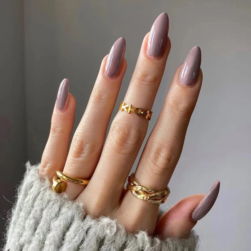 Elegant Acrylic Nails with High Gloss Finish Stornfield