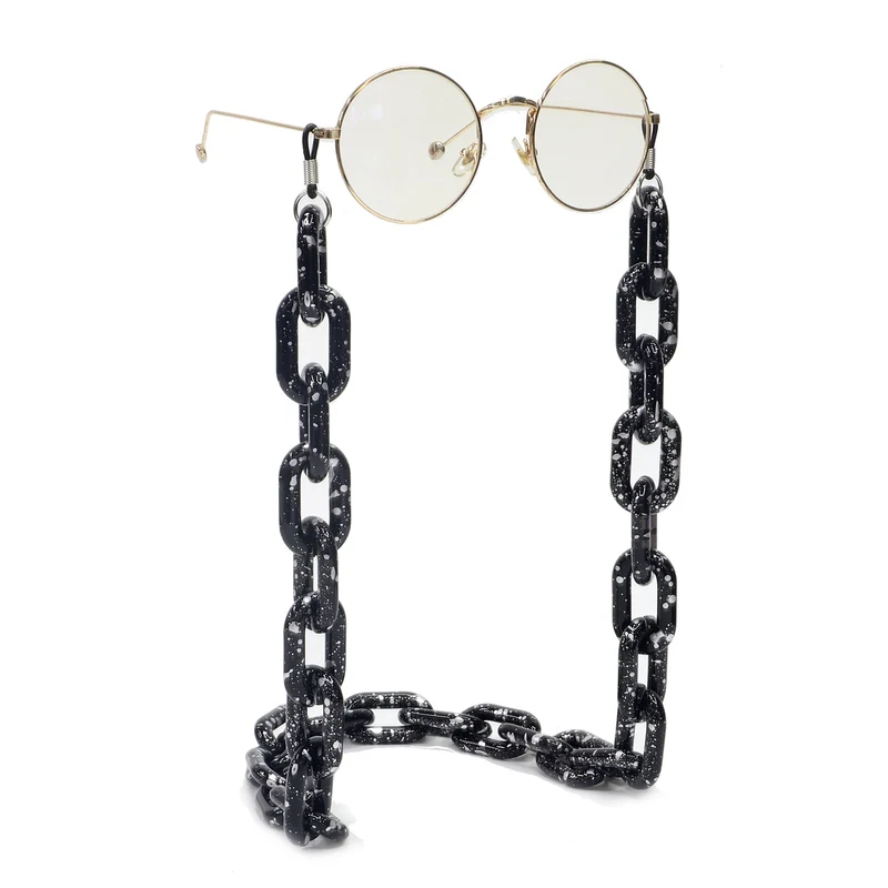 Fashionable Chunky Chain Eyewear Holder Stornfield