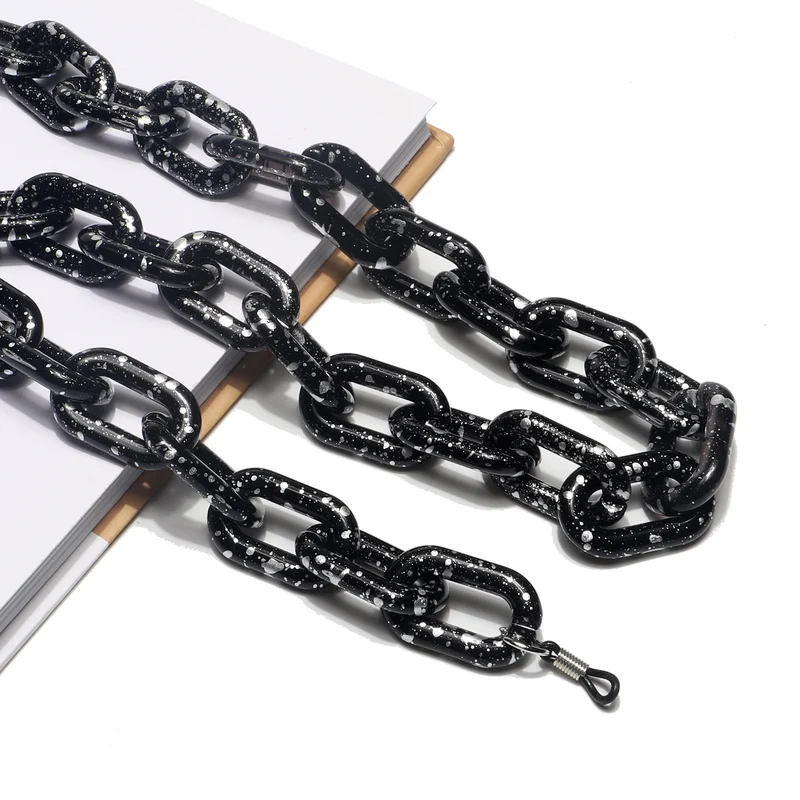 Fashionable Chunky Chain Eyewear Holder Stornfield
