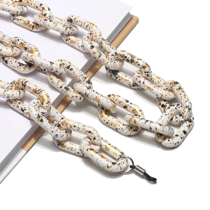 Fashionable Chunky Chain Eyewear Holder Stornfield
