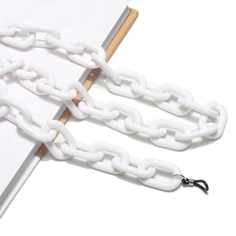 Fashionable Chunky Chain Eyewear Holder Stornfield