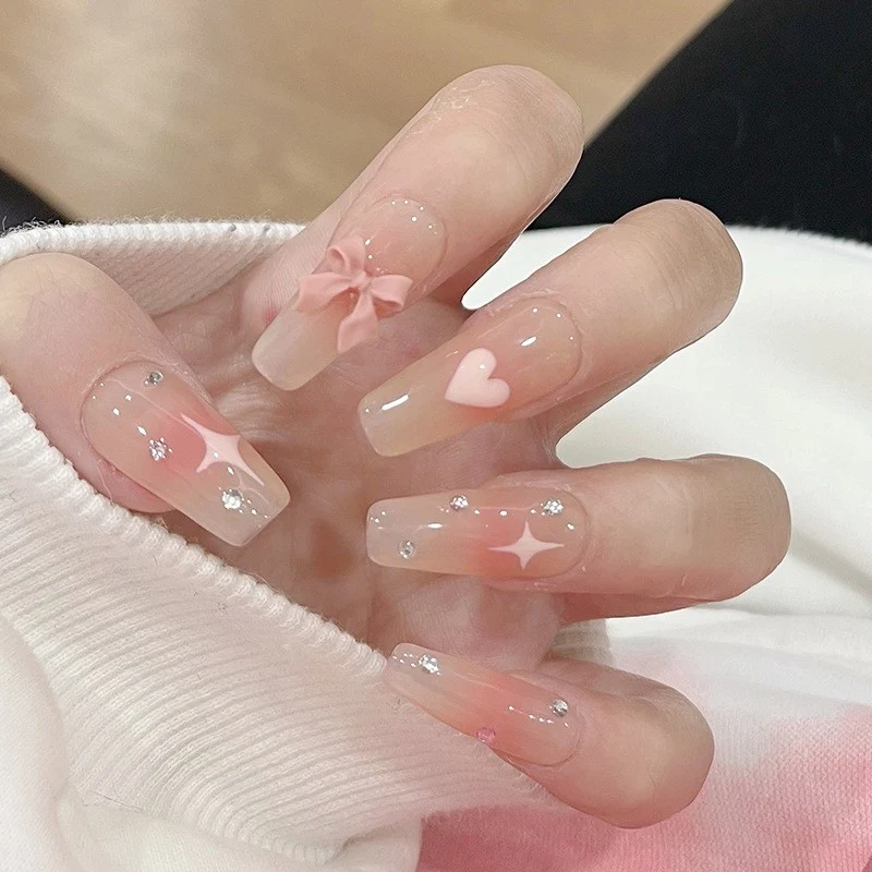 Glamorous Nail Art Stornfield