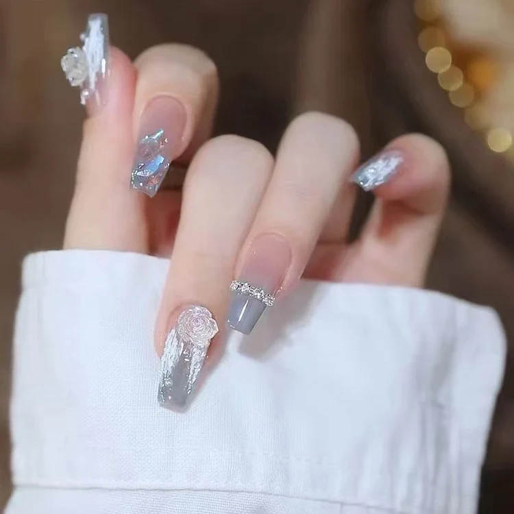 Glamorous Nail Art Stornfield
