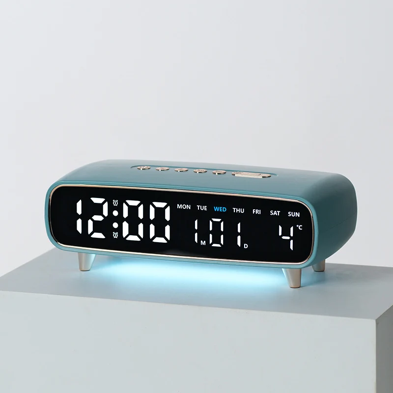 Digital radio alarm clock with temperature and date display Stornfield