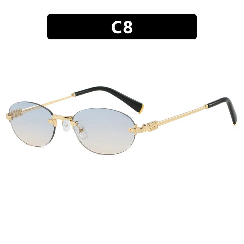 Dame moterimessig solbrille med oval ramme og elegante aksenter Luvikno