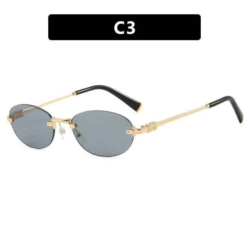 Dame moterimessig solbrille med oval ramme og elegante aksenter Luvikno