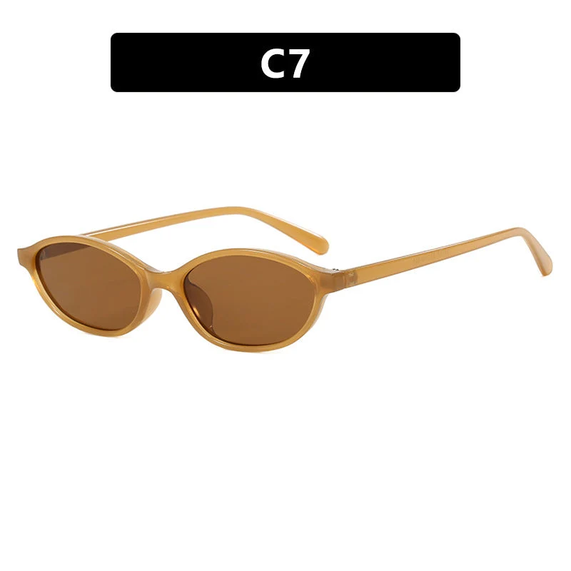 Dame moteriktig solbrille med elegant oval ramme og UV-beskyttelse Luvikno
