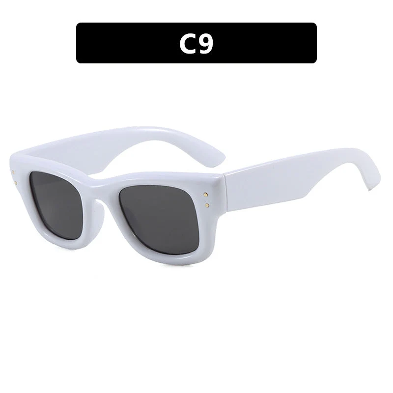 Dame moteriktig solbrille med bred, elegant ramme og beskyttende UV-filter Luvikno