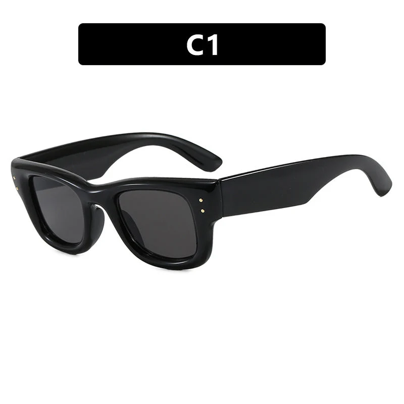Dame moteriktig solbrille med bred, elegant ramme og beskyttende UV-filter Luvikno