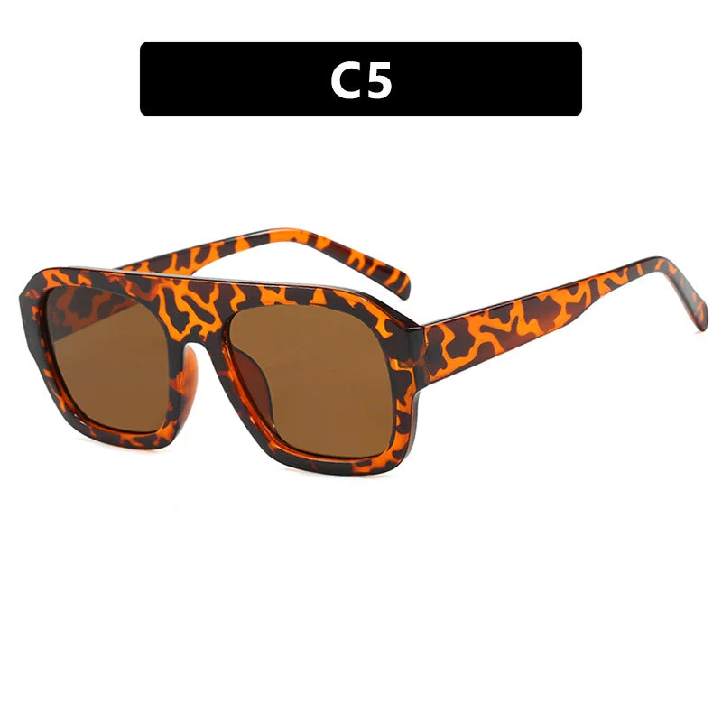 Dame moteriktig solbrille i beskyttende oversized-format Luvikno