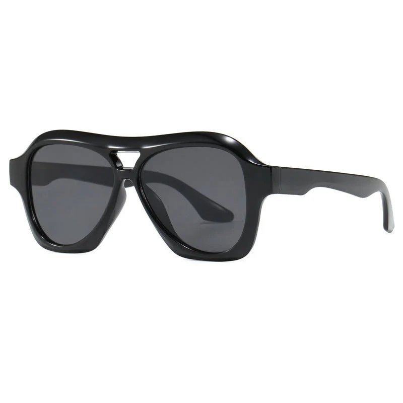 Dame moterik solbrille i innovativ design med bred ramme Luvikno