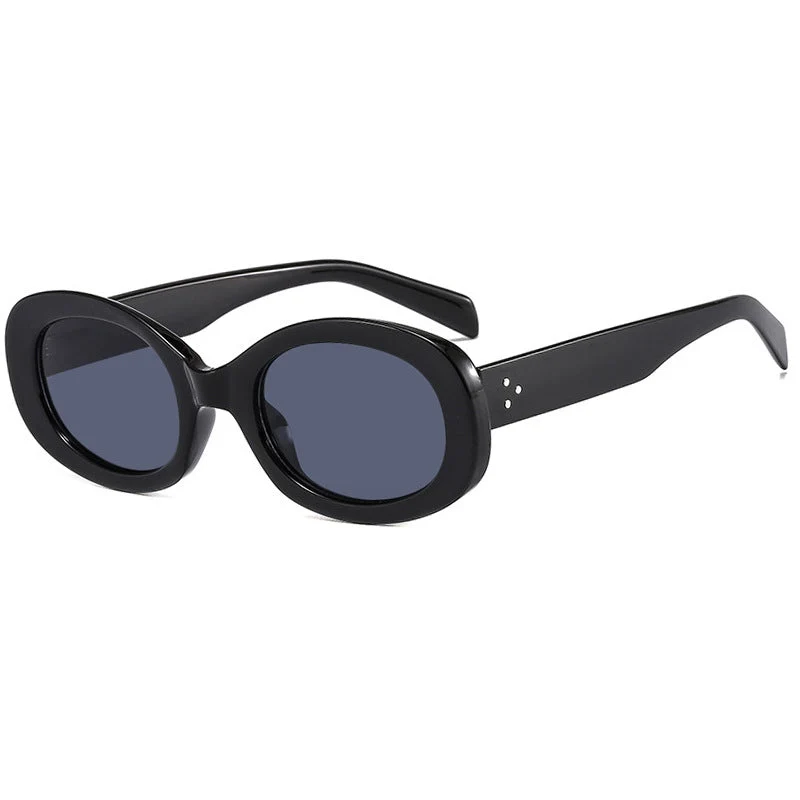 Dame moteriktig solbrille i elegant ovalt design med robust ramme Luvikno