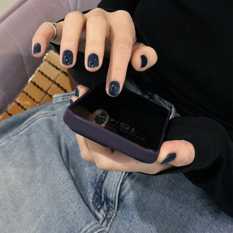 Creative Artistic Press-On Nail Design Stornfield