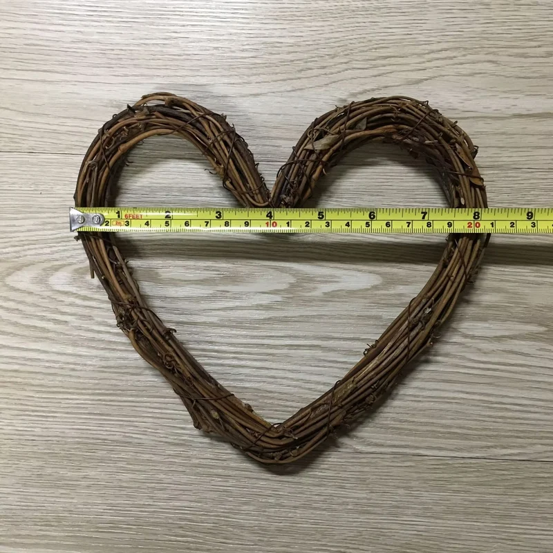 Natural Willow Wreath Stornfield