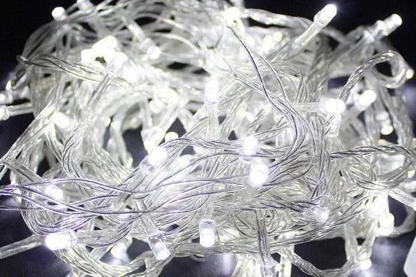 LED lyskastere solenergi med 100 LED (flere farger) - 9 meter | Luvikno