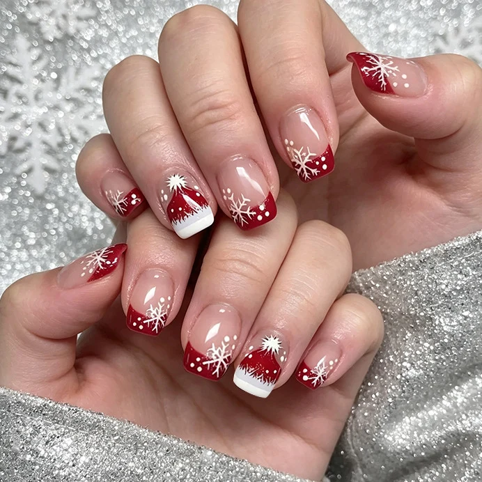 Thematic Holiday Nail Art Stornfield