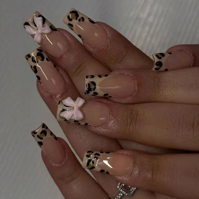 Stylish Leopard Print Acrylic Nail Extensions Stornfield